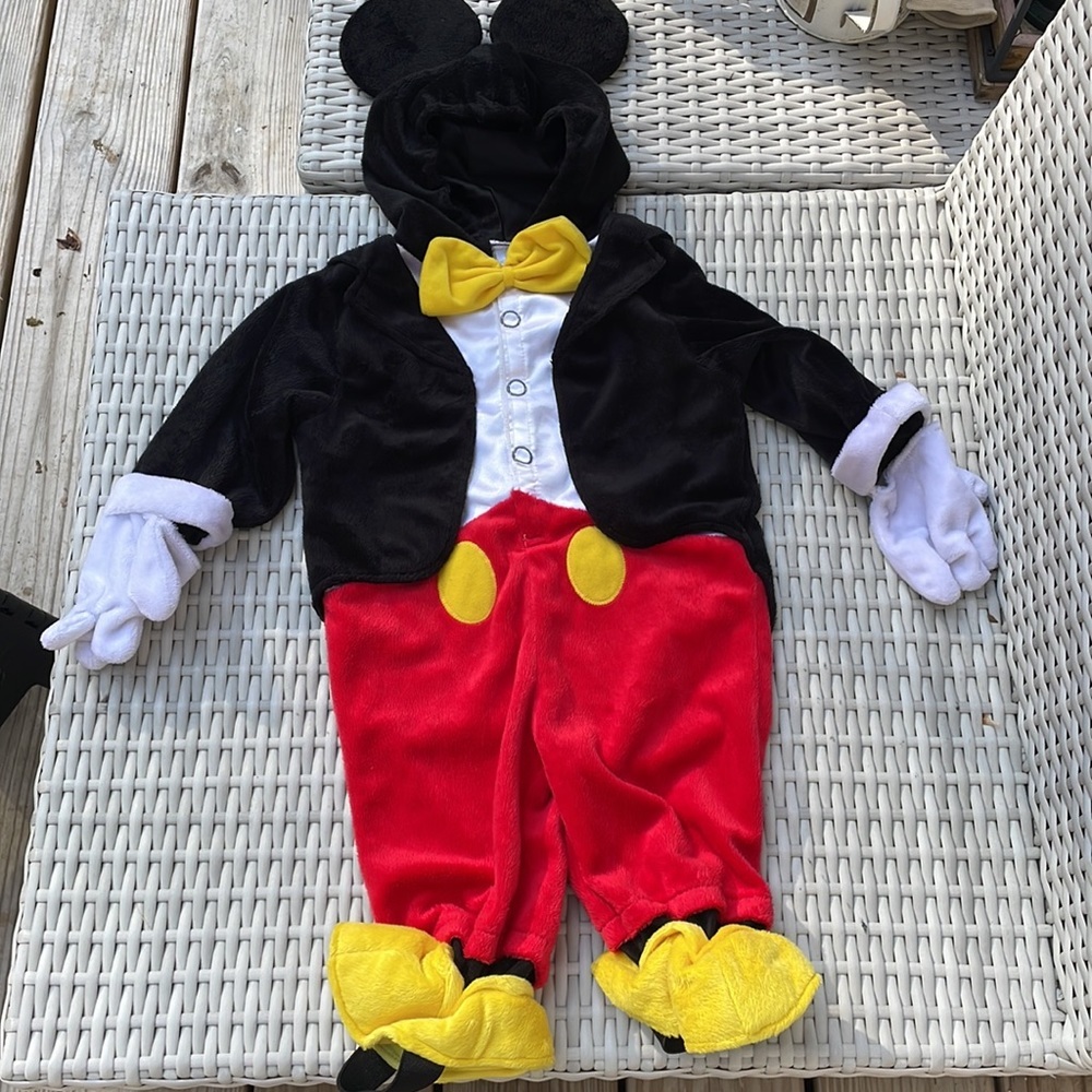 Disney Mickey Mouse 1pc Tux Costume Size 6-9 Months an 12 months